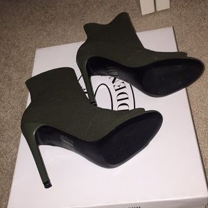 sock heels steve madden